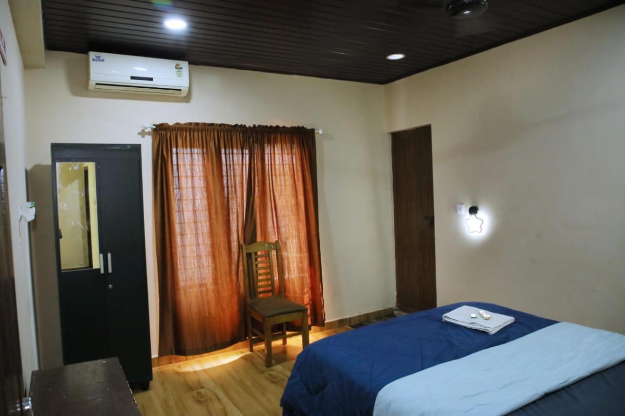 Alleppey Beach La Casa アーラップーザ県 エクステリア 写真