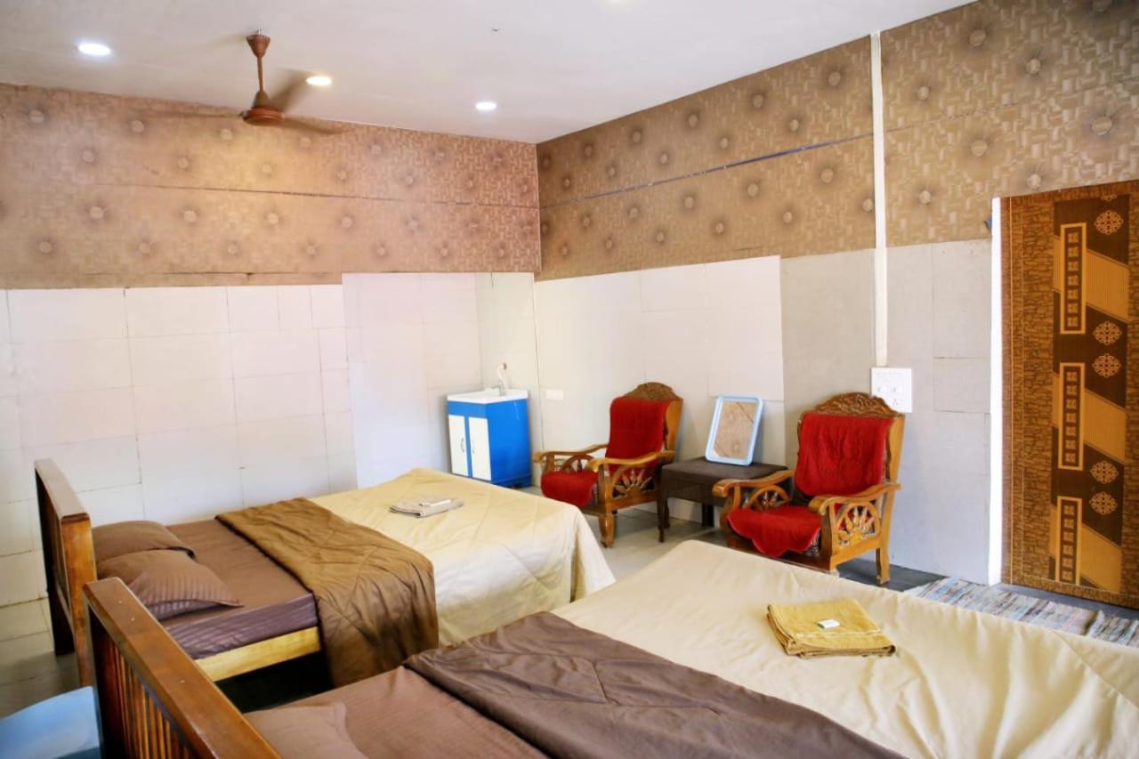 Alleppey Beach La Casa アーラップーザ県 エクステリア 写真